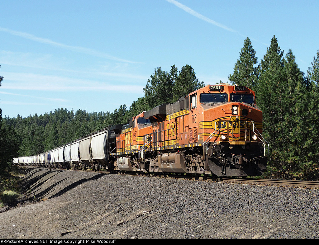 BNSF 7661